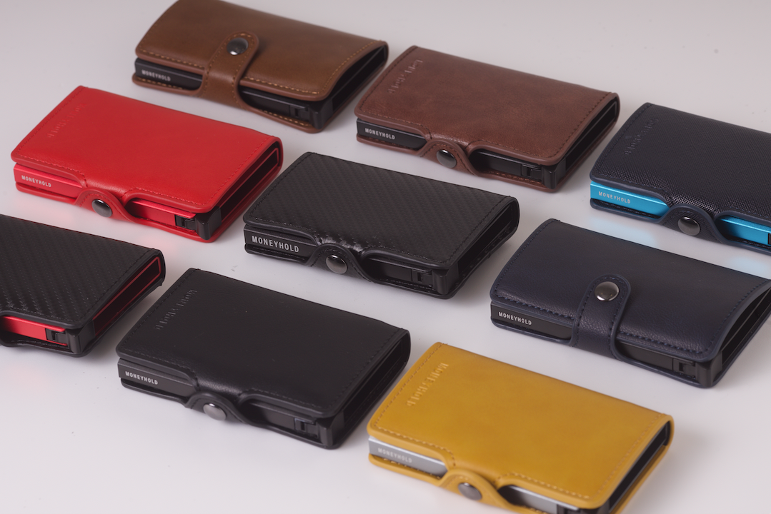 MyGadget Portafoglio per Smartphone X 1 Tasca - Protezione RFID e NFC – Porta Carte di Credito Cuffie o Soldi - Wallet per Cellulare da incollare - Argento MyGadget Portafoglio per Smartphone X 1 Tasca - Protezione RFID e NFC – Porta Carte di Credito Cuffie o Soldi - Wallet per Cellulare da incollare - Argento